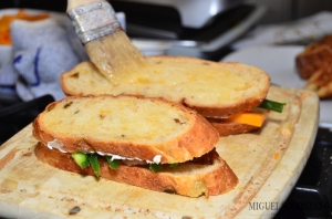 Jalapeño Popper Grilled Cheese Sandwiches